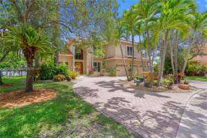 18010 NW 15th Ct, Pembroke Pines, FL 33029, Sold 11/20/24