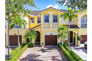 15045 SW 9th Way, Miami, FL 33194, Sold 08/15/24