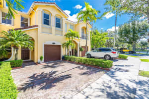 15045 SW 9th Way, Miami, FL 33194, Sold 08/15/24