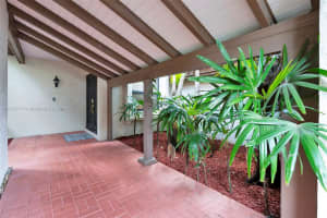 3771 N Park Rd, Hollywood, FL 33021, Sold 10/31/24