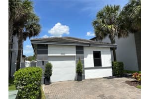 4943 Whispering Way, Dania Beach