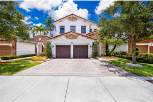 10463 NW 70th Ln, Doral, FL 33178, Sold 09/27/24