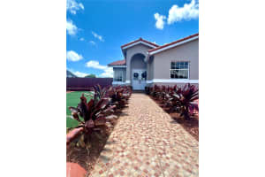 5050 SW 142nd Pl, Miami, FL 33175, Sold 08/19/24