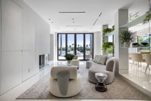 222 S Coconut Ln, Miami Beach, FL 33139, Sold 09/12/24