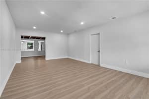 250 W 30th St, Hialeah, FL 33012, Sold 09/09/24