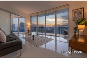 Opera Tower, 1750 N Bayshore Dr, Miami, FL 33132, Sold 09/10/24