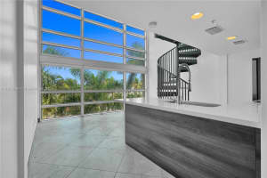 421 Meridian Ave APT 16, Miami Beach, FL 33139, - MLS#A11612949
