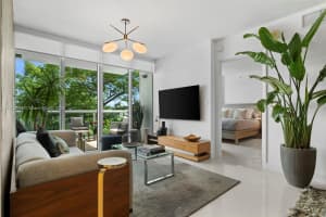 1871 NW S River Dr, Miami, FL 33125, Sold 09/24/24