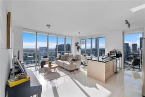 79 SW 12th St, Miami, FL 33130, Sold 09/03/24