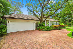7277 SW 53rd Ct, Miami, FL 33143, Sold 08/20/24