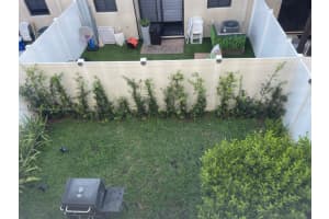 33 W 33rd St, Hialeah, FL 33012, Sold 01/17/25