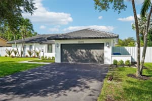 10182 Ramblewood Dr, Coral Springs, FL 33071, Sold 10/15/24