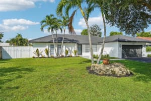 10182 Ramblewood Dr, Coral Springs, FL 33071, Sold 10/15/24