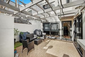 4728 SW 67th Ave APT J6, Miami, FL 33155, Sold 01/06/25