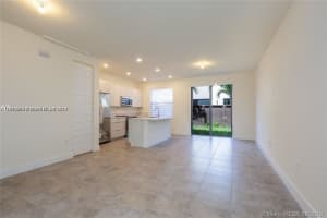 15842 NW 91st Ave, Miami Lakes, FL 33018, Sold 12/16/24