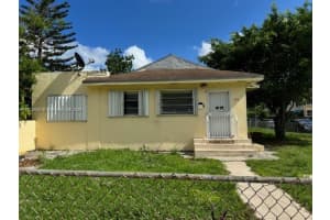 1268 SW 4th St, Miami, FL 33135, Sold 09/06/24