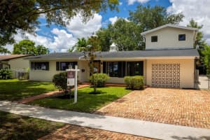 1800 SW 92nd Pl, Miami, FL 33165, Sold 09/09/24