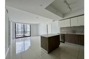 5252 NW 85th Ave APT 709, Doral, FL 33166, Sold 12/27/24