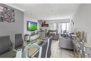 7256 SW 94th Pl APT A7, Miami, FL 33173, Sold 05/15/25