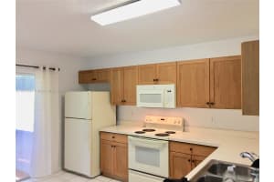 20801 NW 2nd St, Pembroke Pines, FL 33029, Sold 08/29/24