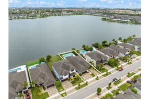 8892 NW 160th Terrace, Miami Lakes, FL 33016, Sold 08/28/24