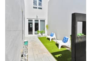 6423 NW 104th Path, Doral, FL 33178, Sold 11/06/24