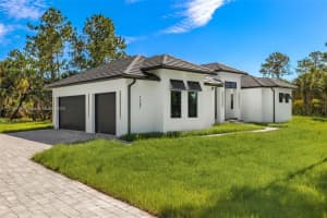 1587 W Golden Gate Blvd, Naples