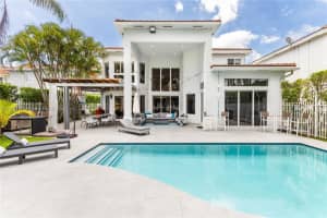 1543 Presidential Way, Miami, FL 33179, Sold 08/19/24
