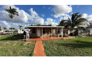 10000 SW 43rd St, Miami, FL 33165, Sold 10/25/24