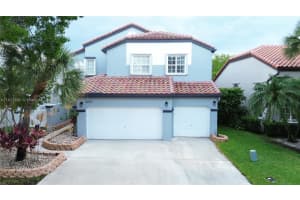 15727 NW 11th St, Pembroke Pines, FL 33028, Sold 08/29/24
