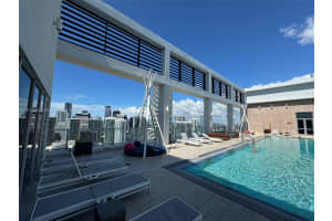 151 SE 1st St, Miami, FL 33131, Sold 09/17/24