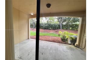 4014 Peppertree Dr, Weston, FL 33332, Sold 08/30/24