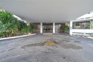 13953 Kendale Lakes Cir #809b, Miami, FL 33183, Sold 10/01/24