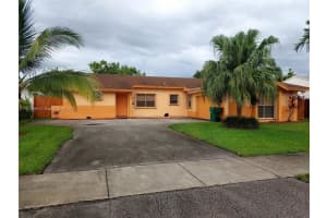 20121 NW 58th Ave, Hialeah, FL 33015, Sold 08/02/24