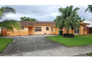 20121 NW 58th Ave, Hialeah, FL 33015, Sold 08/02/24