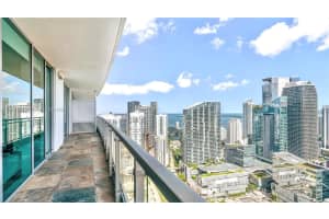 92 SW 3rd St APT 4804, Miami, FL 33130, Sold 10/12/24