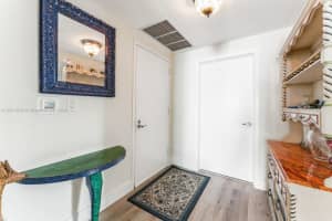 1900 N Bayshore Dr, Miami, FL 33132, Sold 12/09/24