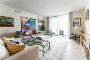 1900 N Bayshore Dr, Miami, FL 33132, Sold 12/09/24