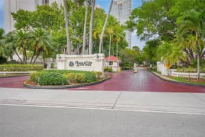 17021 N Bay Rd APT 307, Sunny Isles Beach, FL 33160, Sold 11/20/24