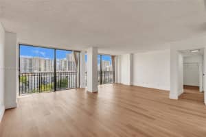 17021 N Bay Rd, Sunny Isles Beach, FL 33160, Sold 08/19/24
