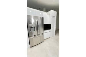 720 Stanton Dr, Weston, FL 33326, Sold 10/24/24