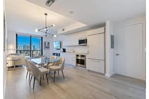 45 SW 9th St Apt 3109, Miami, FL 33130, Sold 01/04/25