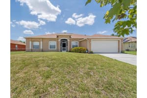 821 Carlfield Ave, Lehigh Acres