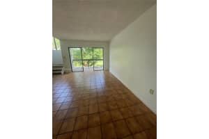 9961 NW 9th St Cir, Miami, FL 33172, Sold 10/11/24