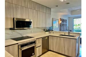 3145 NE 210th St, Aventura, FL 33180, Sold 10/28/24
