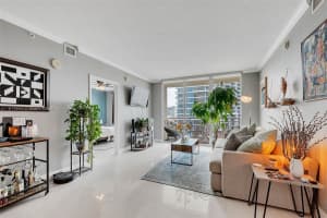 2000 N Bayshore Dr, Miami, FL 33137, Sold 08/15/24