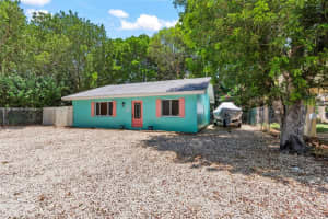 288 Gardenia St, Tavernier, FL 33070, Sold 08/09/24