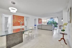 900 NE 195th St APT 217, Miami, FL 33179, Sold 12/30/24