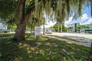 3101 SW 27th Ave APT 205, Miami, FL 33133, Sold 01/31/25