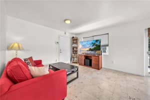 3101 SW 27th Ave APT 205, Miami, FL 33133, Sold 01/31/25
